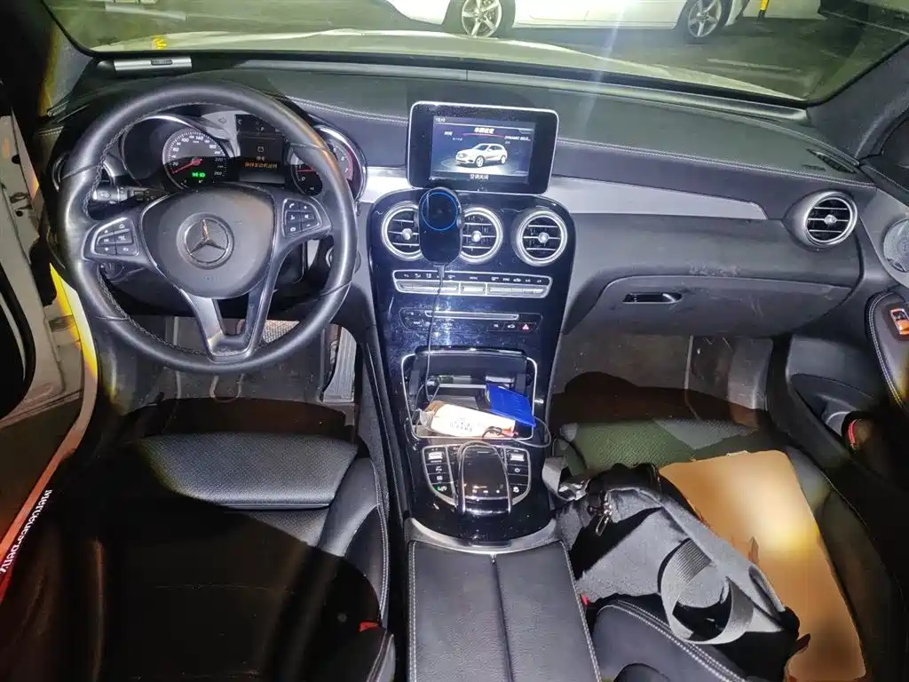 Mercedes-Benz GLC 2017 GLC 200 4MATIC фото 5
