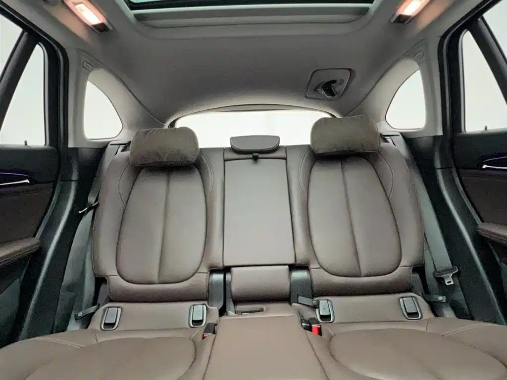 BMW X1 2022 sDrive20Li Premium фото 19