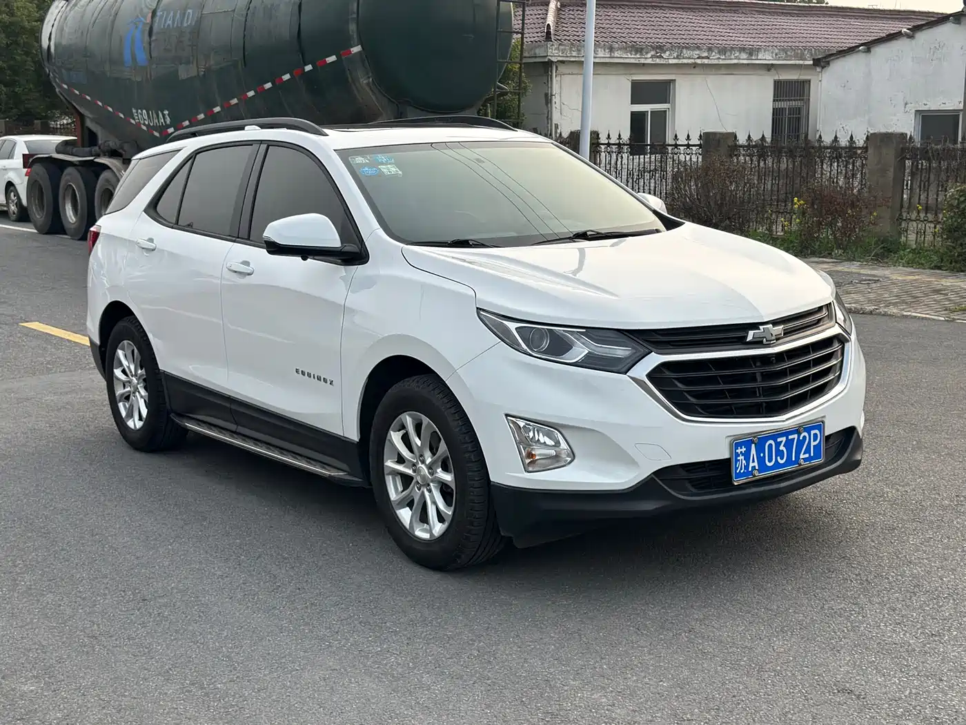 Chevrolet Equinox 2019 535T Auto Galloping Edition China V фото 3