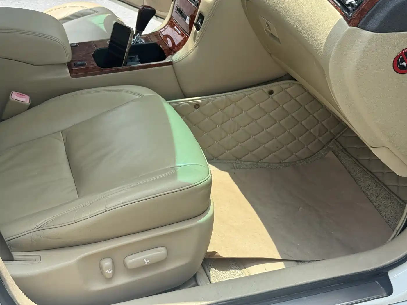 Toyota Crown 2005 Model 3.0L Royal Saloon фото 25