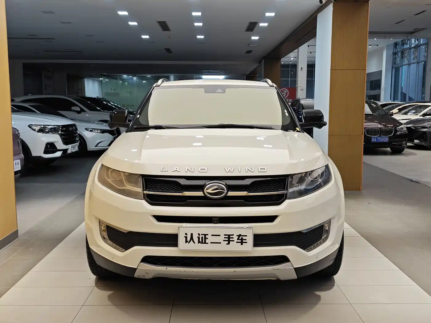 Landwind X7 2017 2015 2.0T Panoramic Flagship Edition