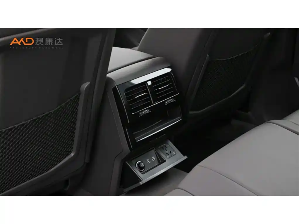 Volkswagen Touareg 2021 2.0TSI R-Line фото 9