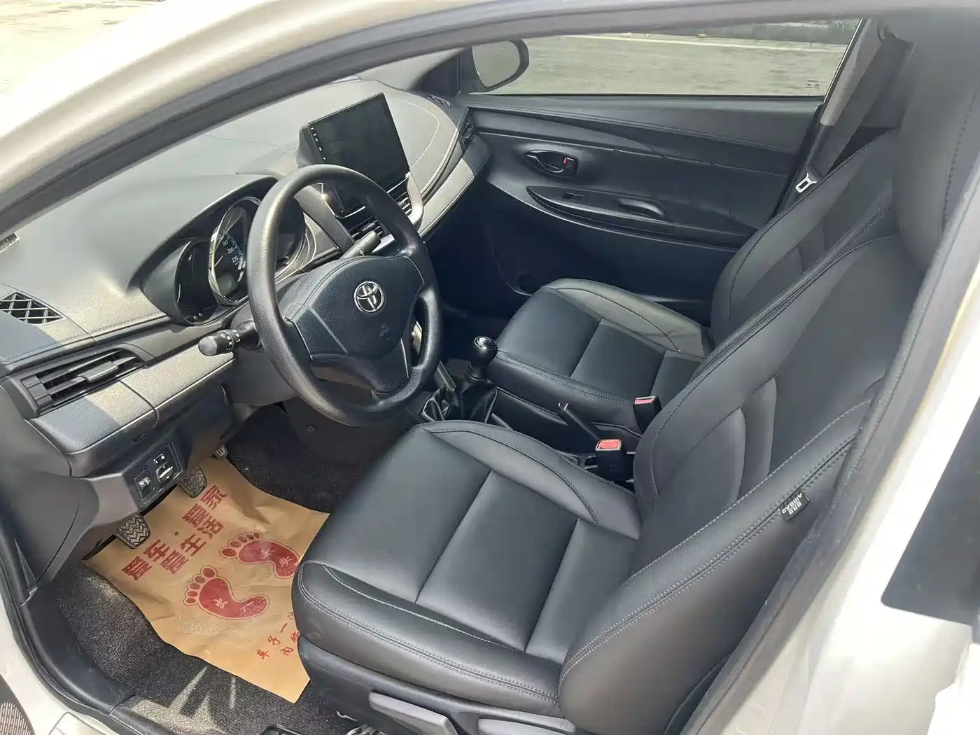 Toyota YARiS L Zhi Xiang 2017 1.3E Manual Charming Edition фото 9