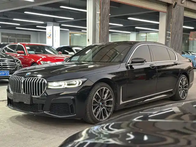 BMW 7 Series 2021