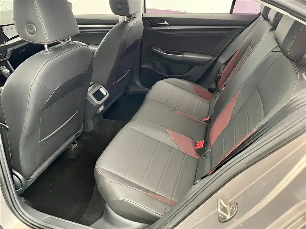 Volkswagen Bora 2019 Facelift 1.5L Automatic Comfort China VI фото 7