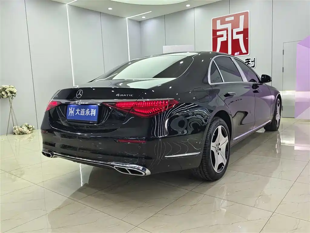 MERCEDES-BENZ S CLASS