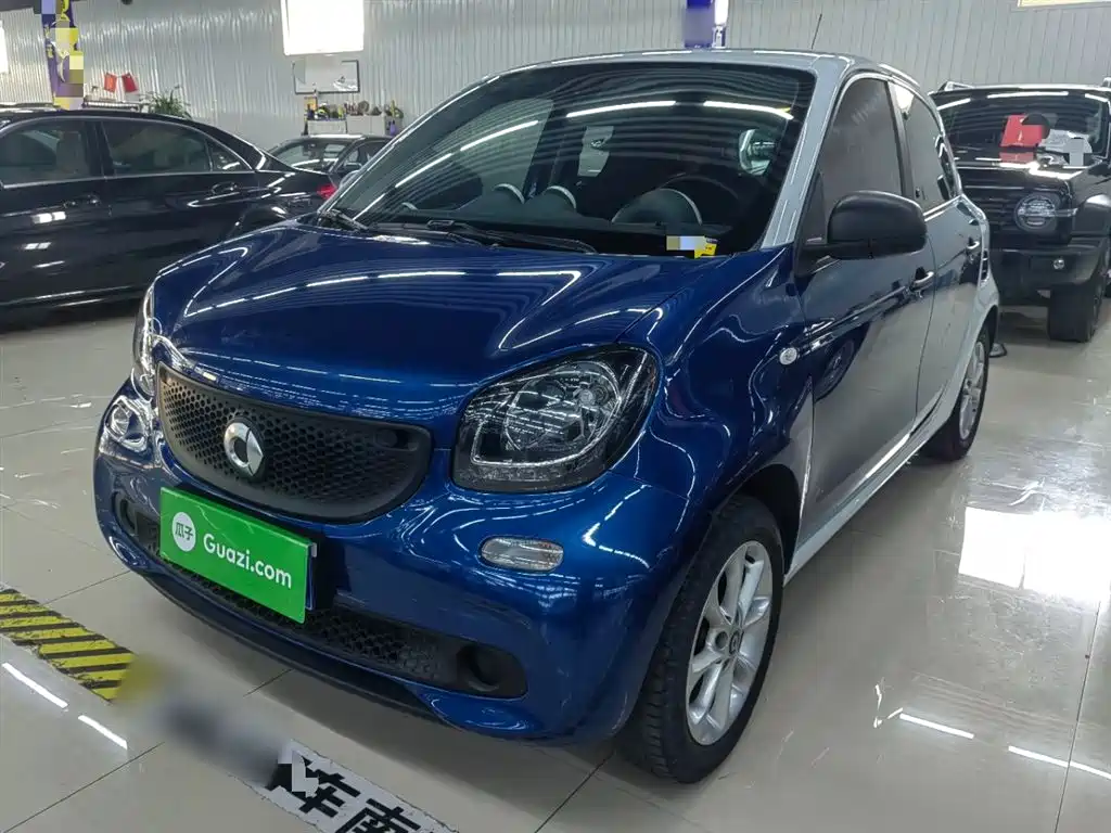 smart forfour 2017 2016 1.0L 52kW Agile Edition