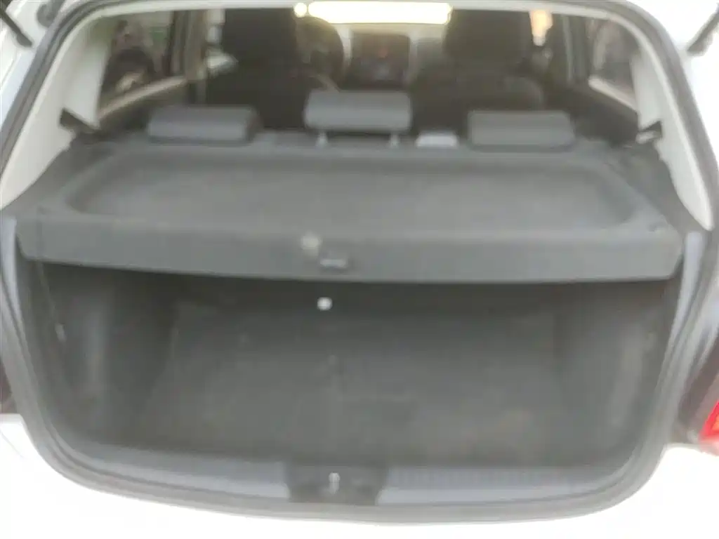 Volkswagen Polo 2016 1.4L Automatic Trend фото 19