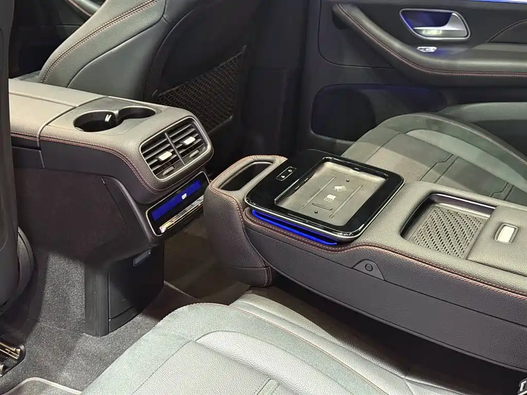 Mercedes-Benz GLE AMG 2024 AMG GLE 53 4MATIC+ фото 22