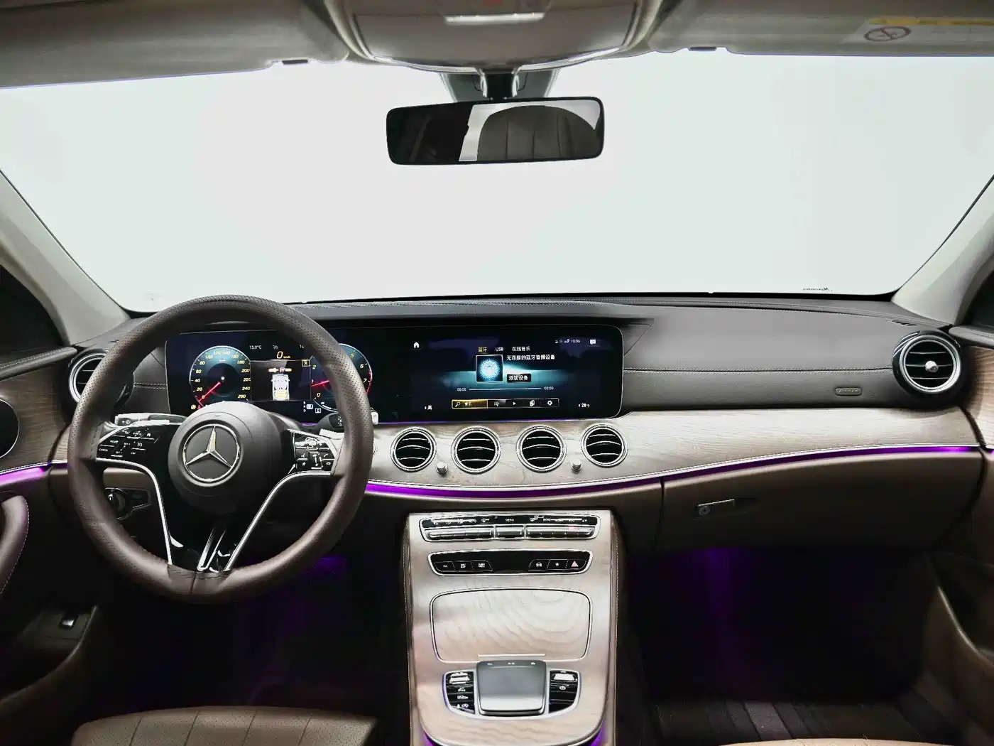 Mercedes-Benz E-Class 2022 E 300 L Fashion фото 17
