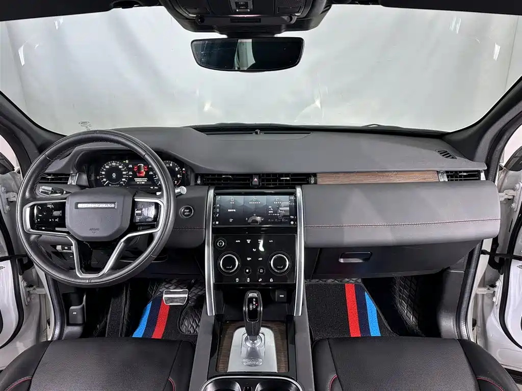 Land Rover Discovery Sport 2022 Model 249PS R-Dynamic S Performance Edition 5-Seater фото 16