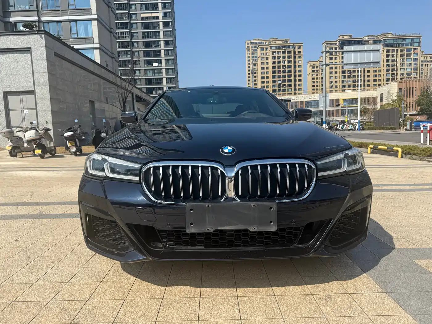 BMW 5-SERIES