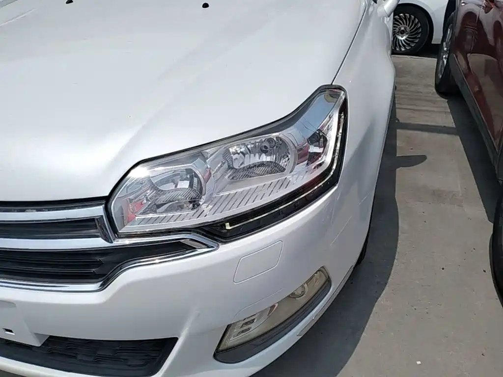 Photo 24 - Citroën C5