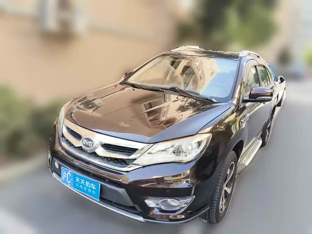 BYD S7 2016 2016 2.0T Automatic Premium Model