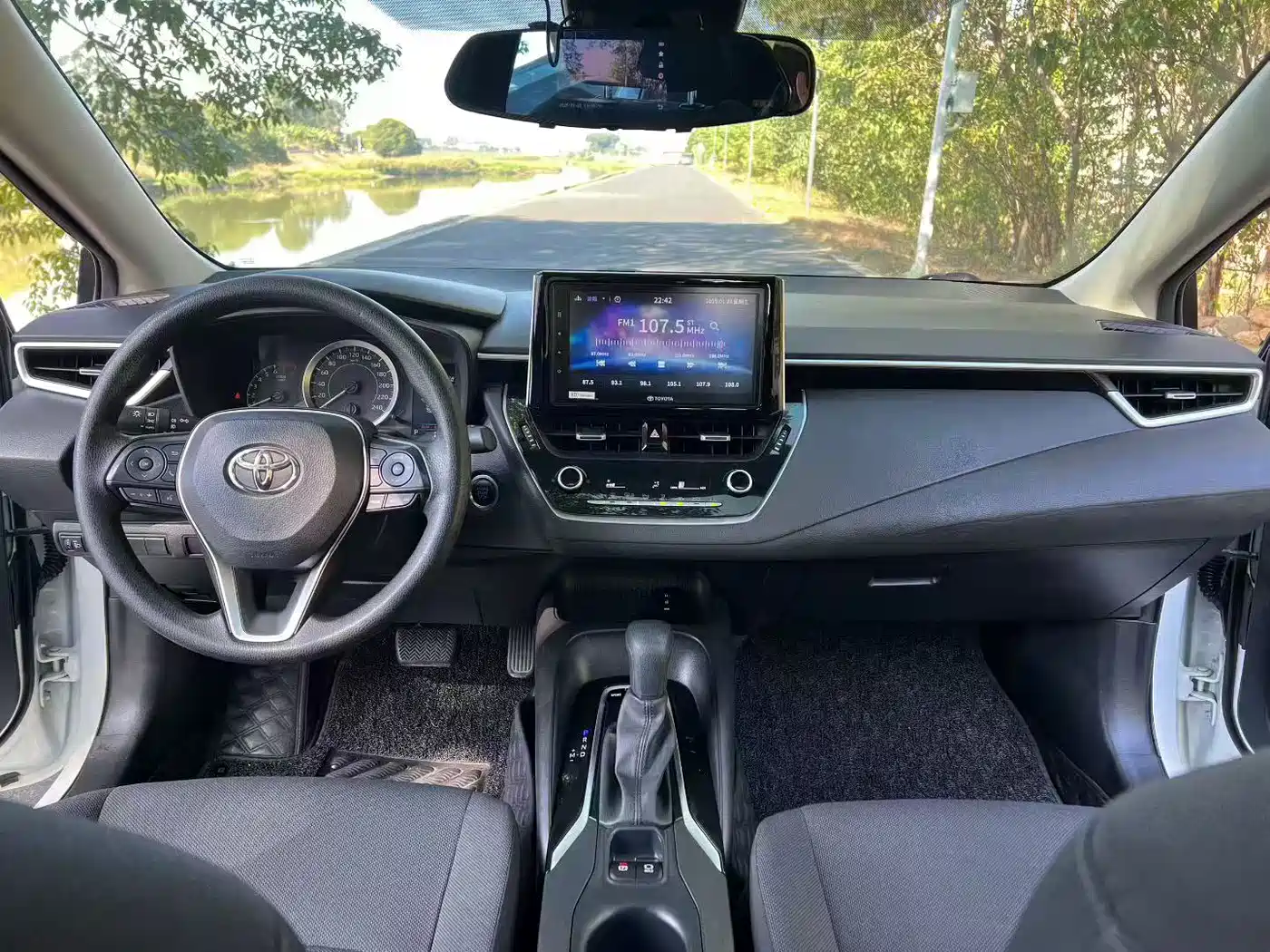 Toyota Corolla 2019 1.2T S-CVT GL-i Elite Edition фото 5