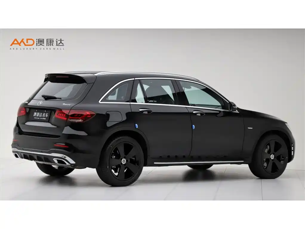 Mercedes-Benz GLC 2022 Facelift GLC 300 L 4MATIC Dynamic Collector's Edition фото 3