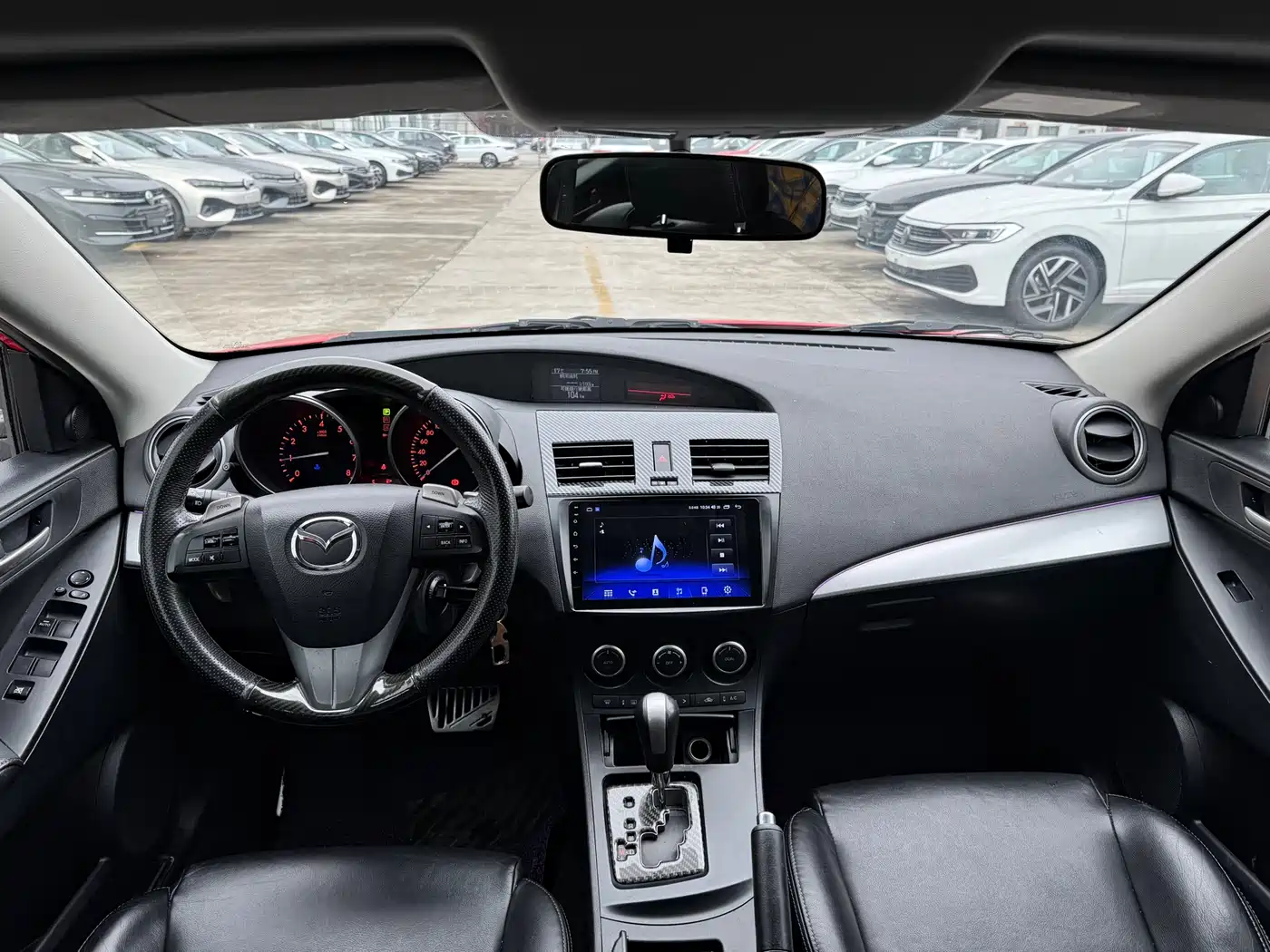 Mazda Mazda3 Axela 2012 Hatchback 2.0L Automatic Luxury фото 12
