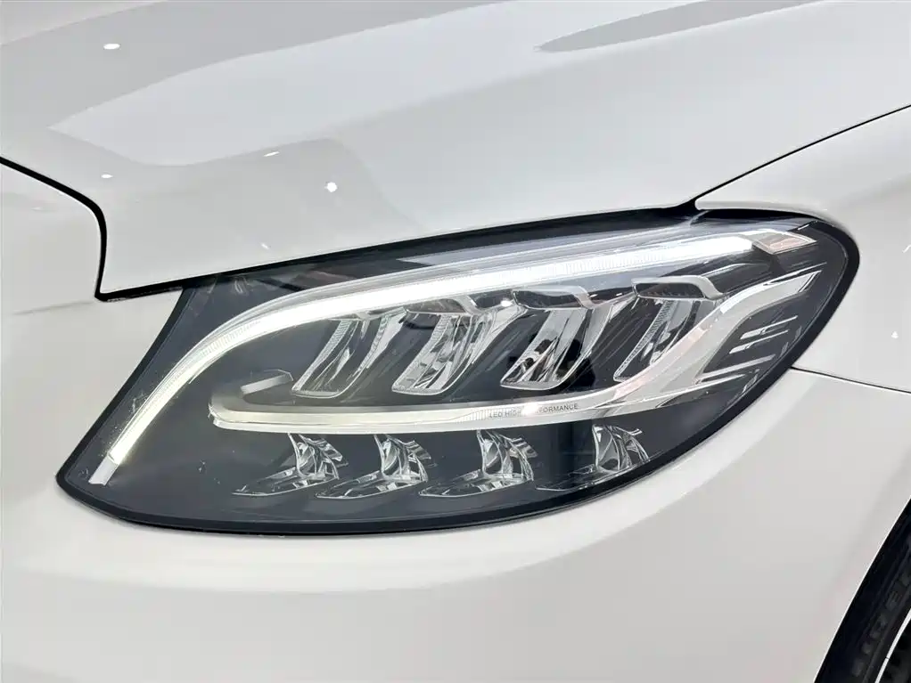 Mercedes-Benz C-Class 2020 C 260 L Sport фото 21