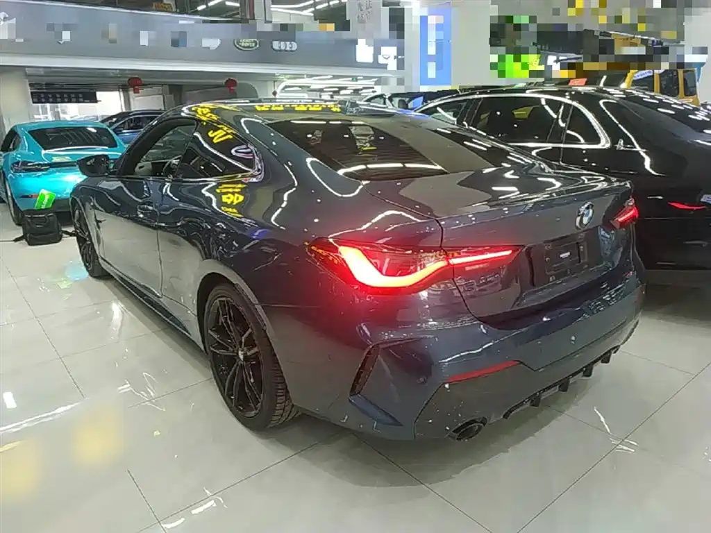 BMW 4 Series 2023 425i M Sport Shadowline Package фото 5