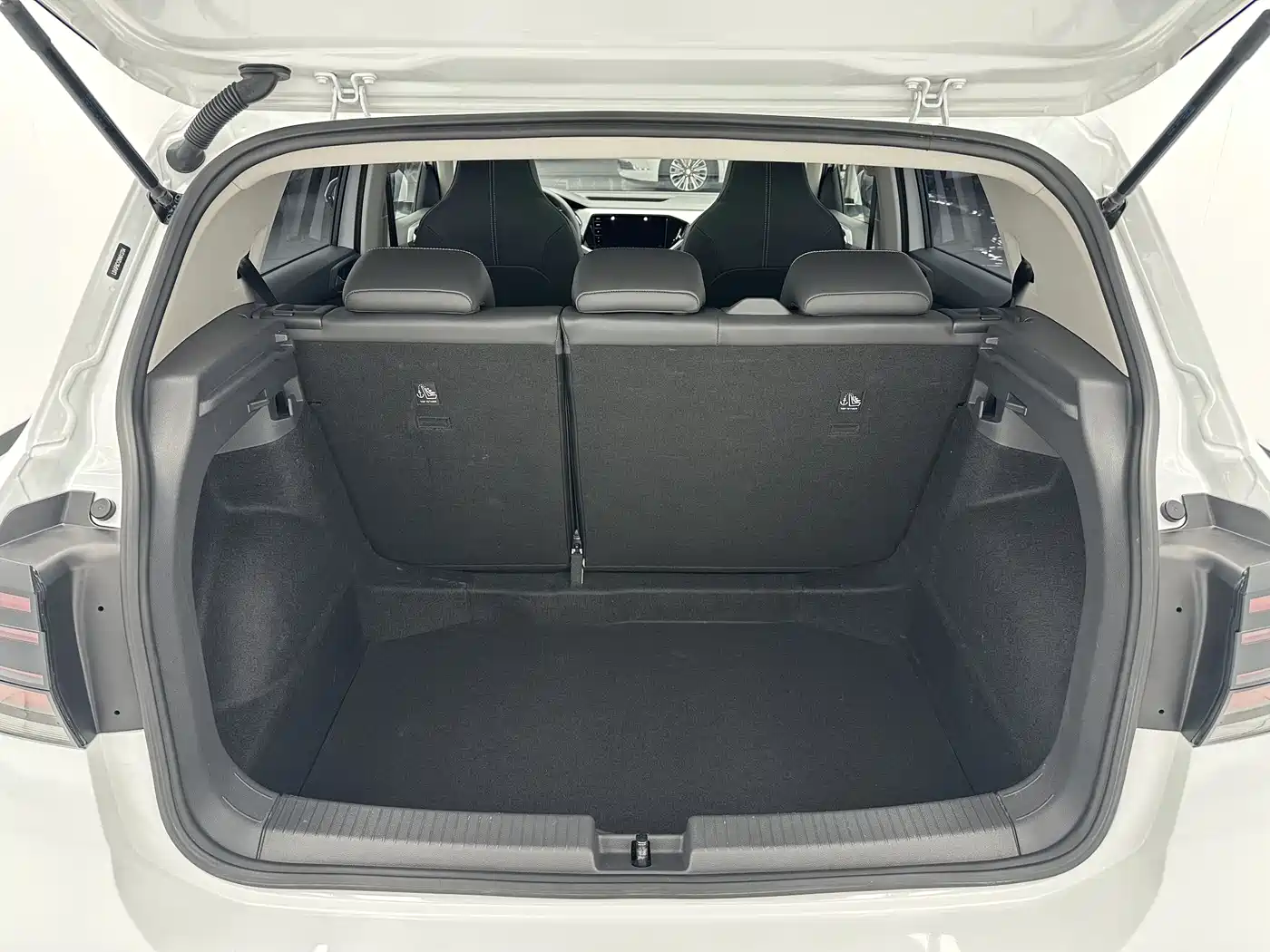 VOLKSWAGEN TU KAI