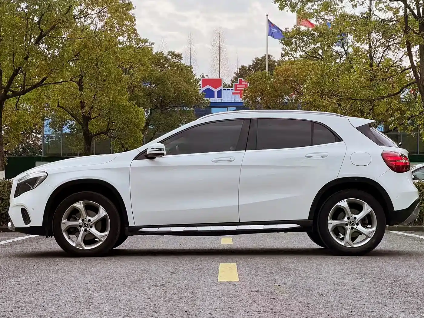 Mercedes-Benz GLA 2019 GLA 200 Dynamic фото 8