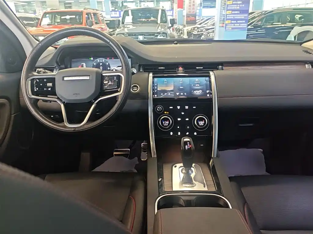 Land Rover Discovery Sport 2023 249PS R-Dynamic S Performance Version фото 10