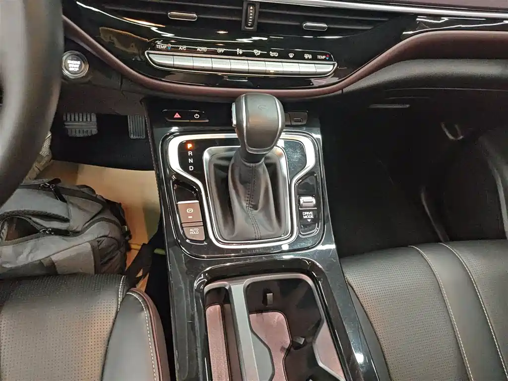 GAC Trumpchi Trumpchi M6 2023 PRO 270T DCT Premium Edition фото 10