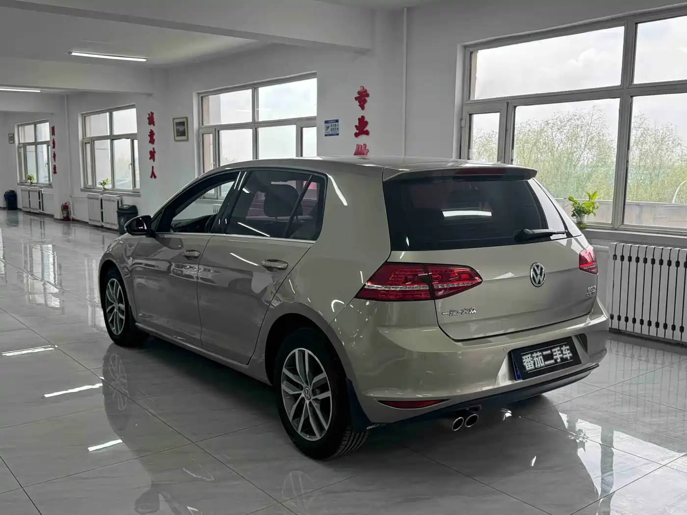 Volkswagen Golf 2016 230TSI Automatic Luxury фото 15