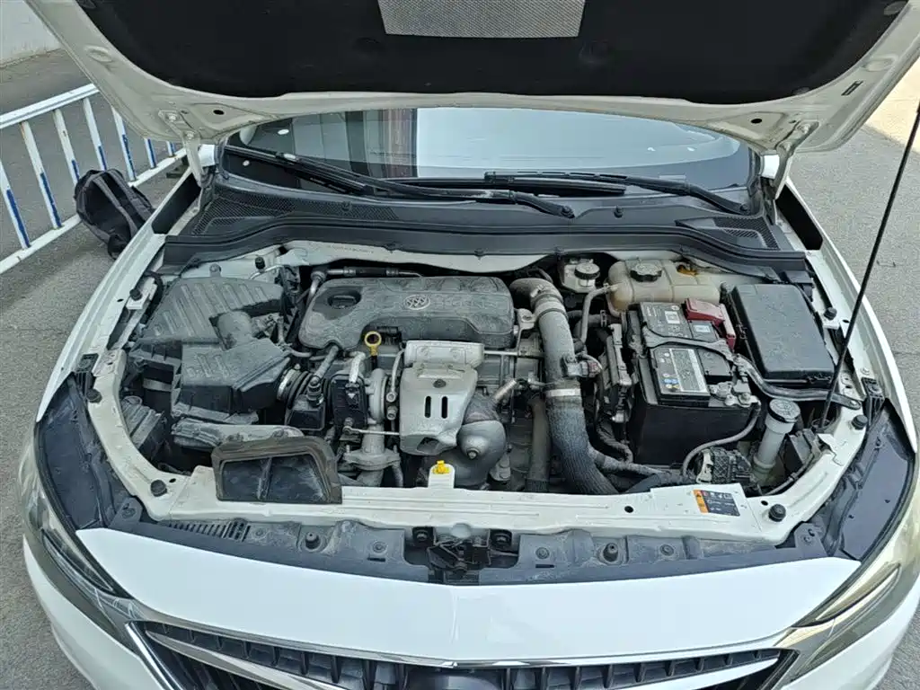 Buick Excelle 2018 18T Automatic Elite фото 20
