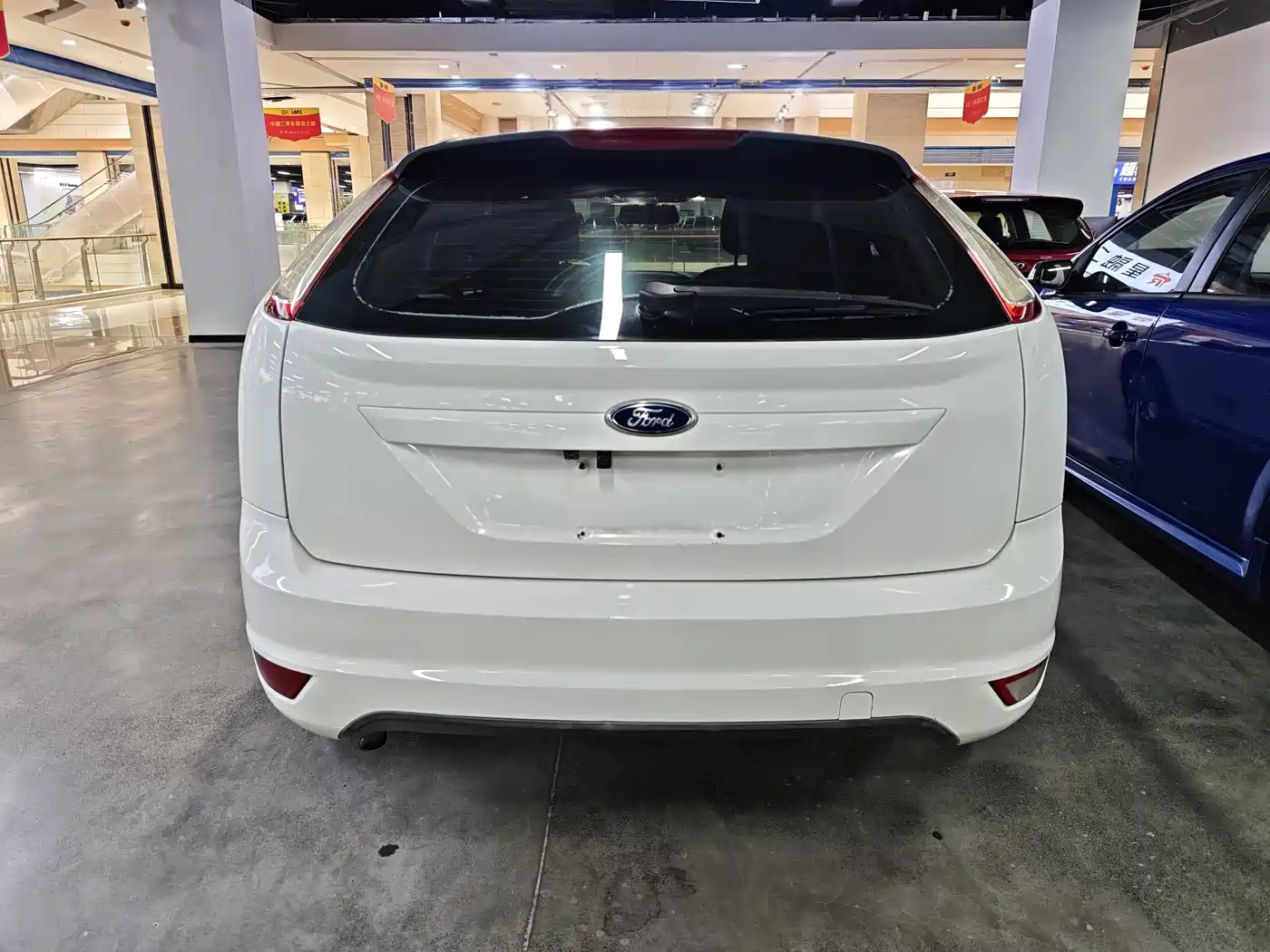 Фото 8 - Ford Focus