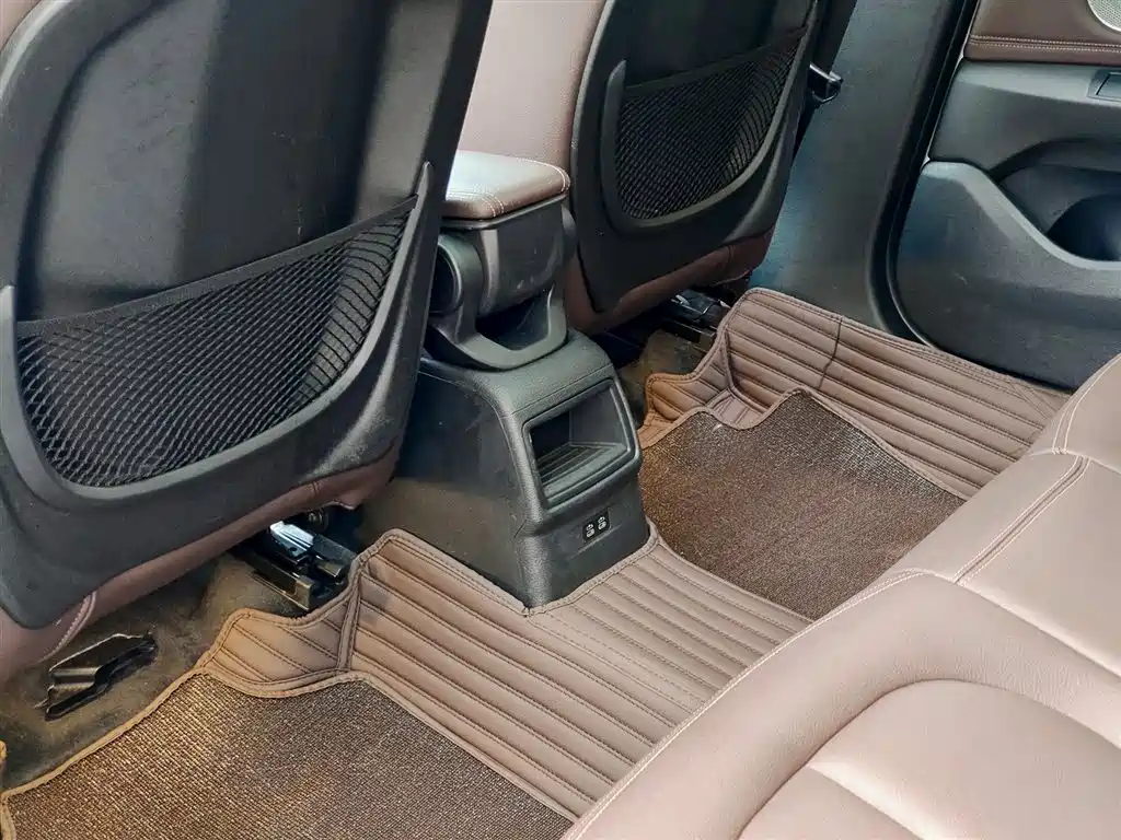 BMW X1 2022 sDrive20Li Fashion фото 9