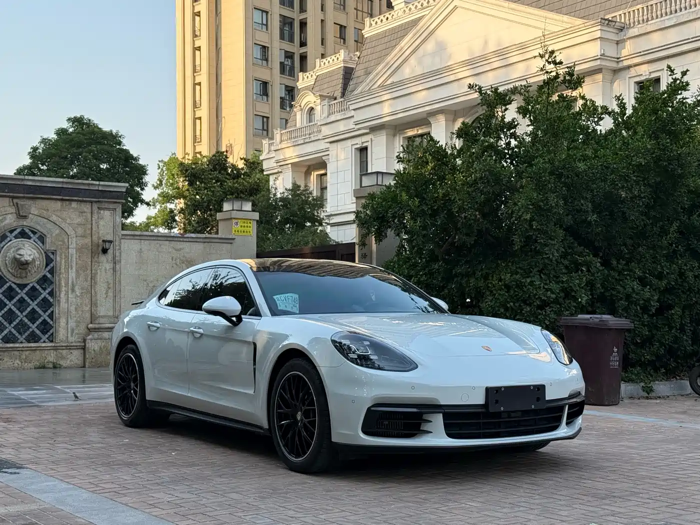 Porsche Panamera 2019 Panamera 2.9T фото 3
