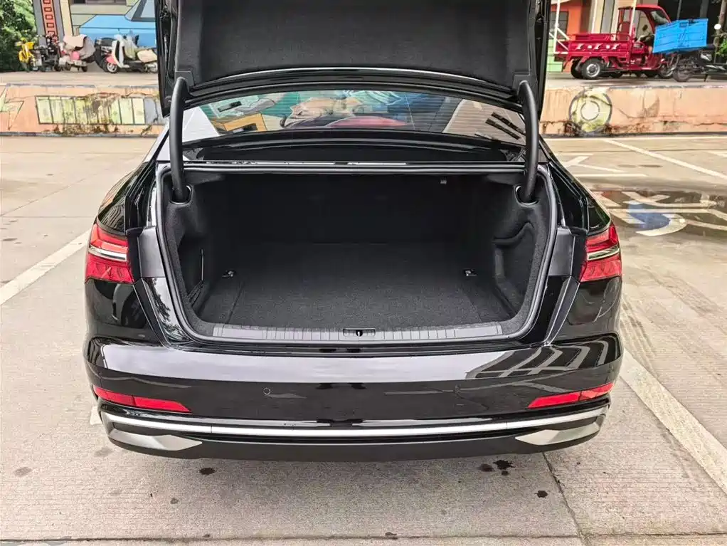 Audi A6L 2024 45 TFSI Premium Dynamic фото 14
