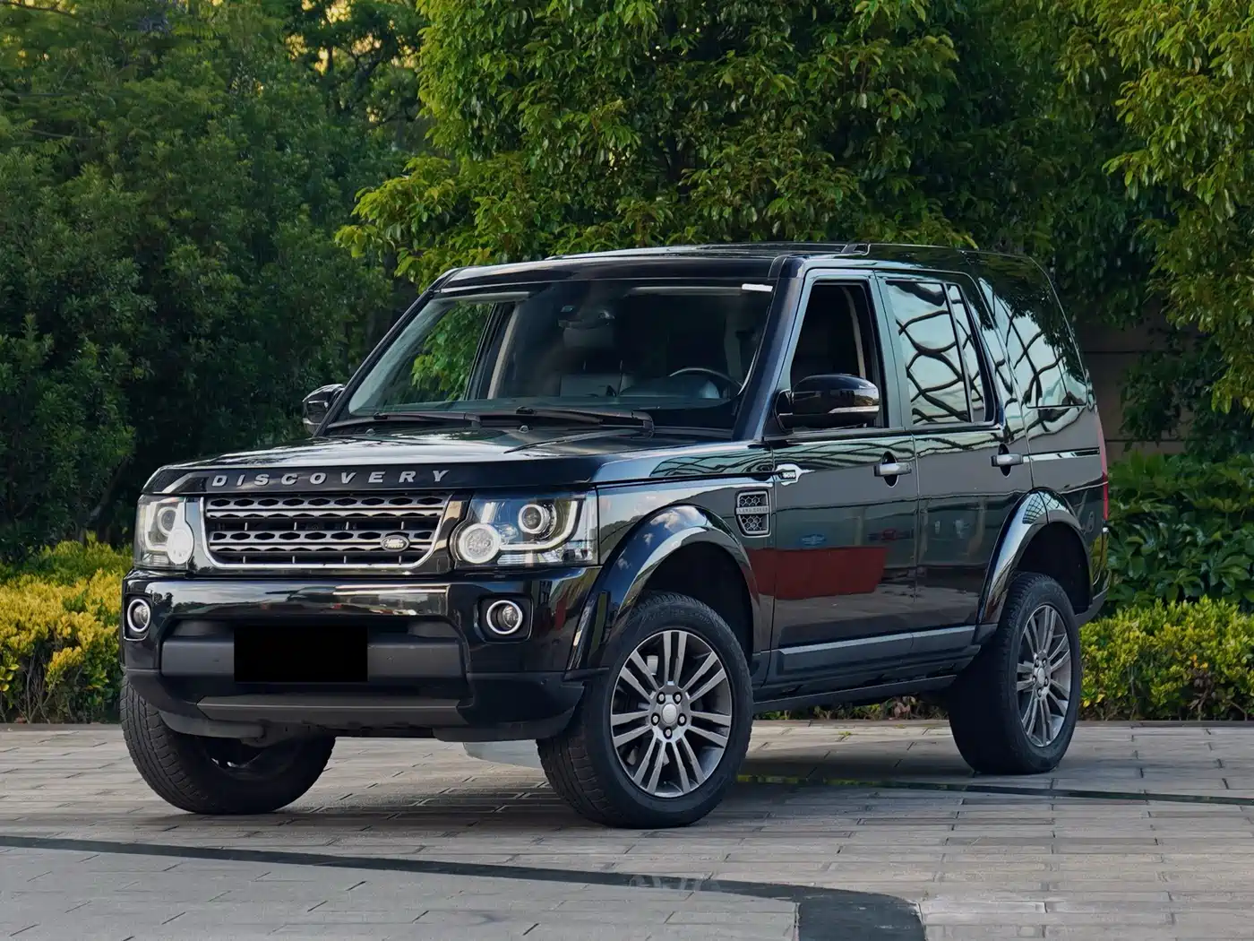 Land Rover Discovery 2015 3.0 SC V6 SE