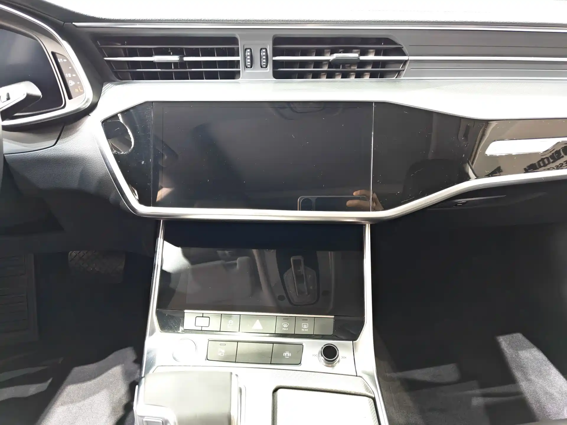 Фото 9 - Audi A7