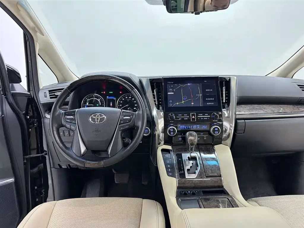 Toyota Alphard 2021 Hybrid 2.5L Premium фото 15