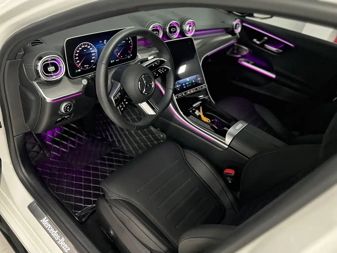 Mercedes-Benz C-Class 2025 C 260 L Night Sport Edition фото 4
