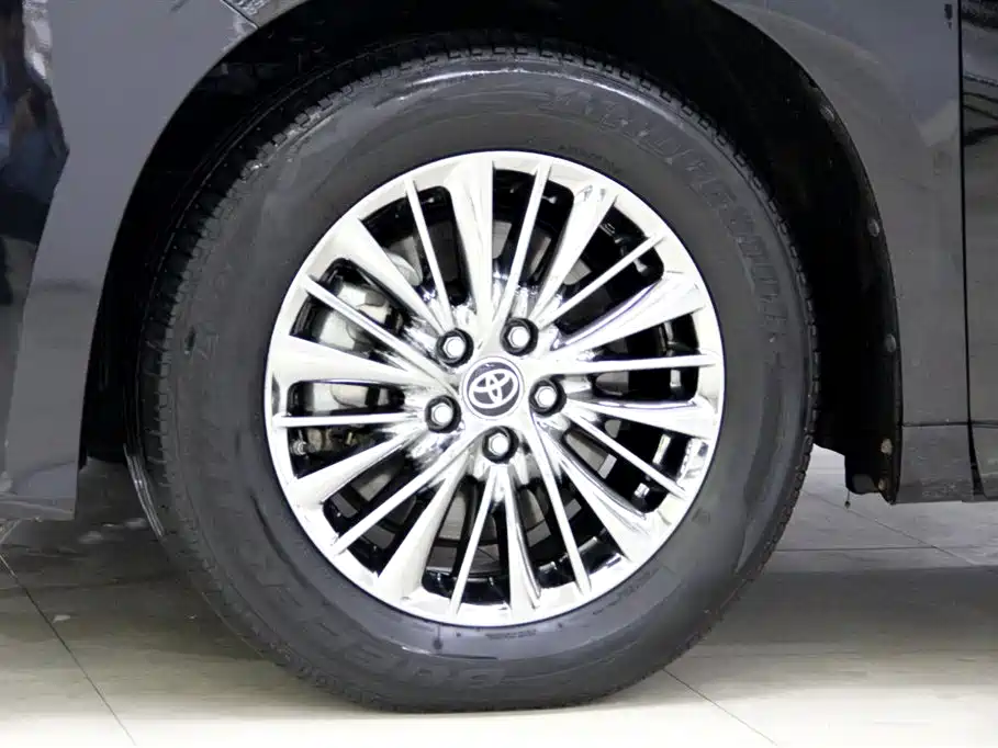 Toyota Alphard 2021 Hybrid 2.5L Premium фото 30