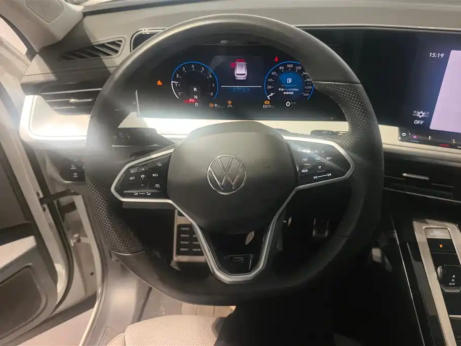 Volkswagen Talagon 2024 380TSI 4WD R-Line Cruise Shared Edition фото 15