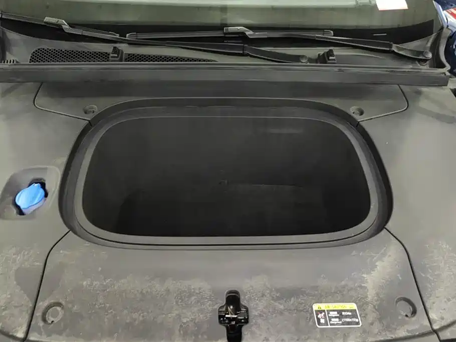 Hongqi HONGQI TIANGONG 06