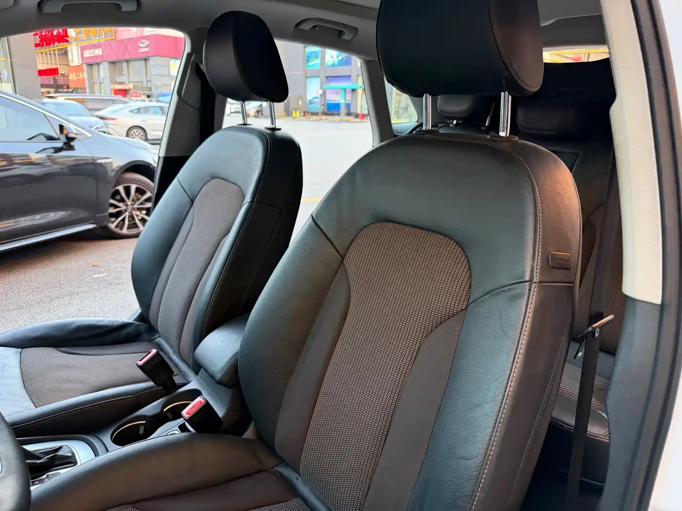 Audi Q3 2018 30th Anniversary Edition 30 TFSI Fashion фото 29