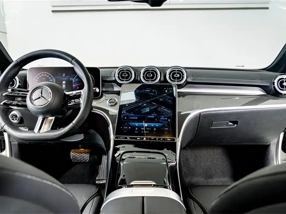 Mercedes-Benz C-Class 2024 Second Facelift C 260 L Night Edition Sport фото 13
