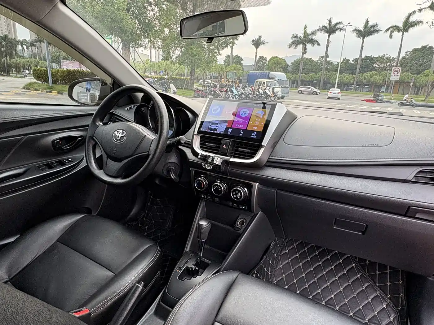 Toyota YARiS L Zhi Xuan 2019 1.5E CVT MeiDong Edition China VI фото 8