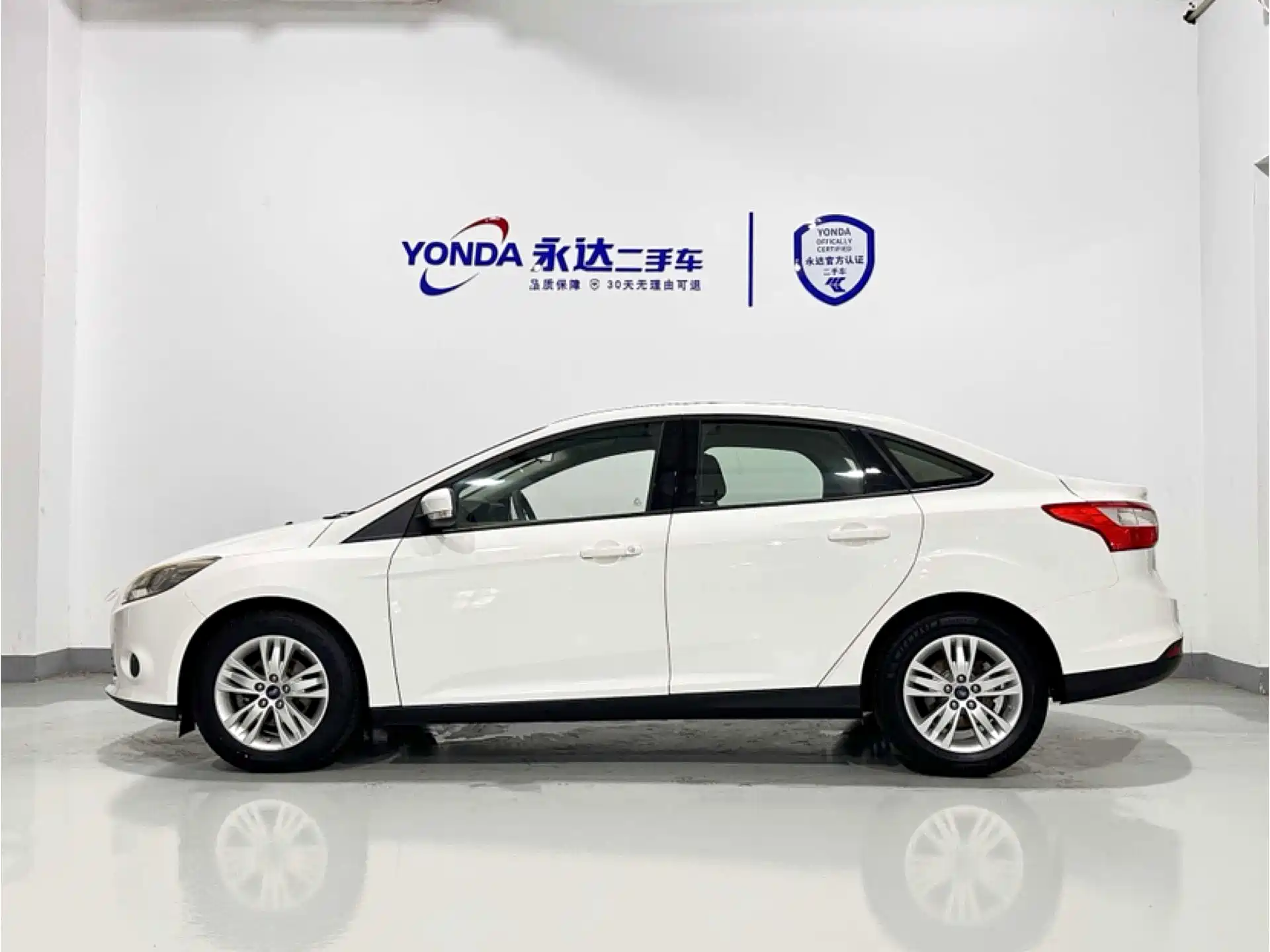 Фото 6 - Ford Focus