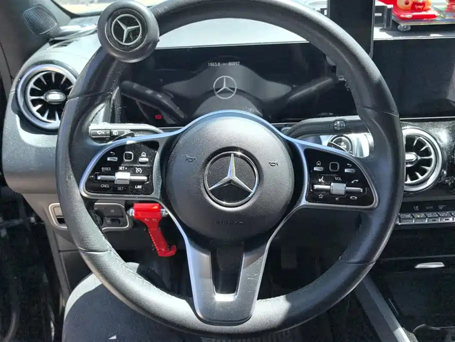 Mercedes-Benz GLB 2021 GLB 200 Dynamic фото 15