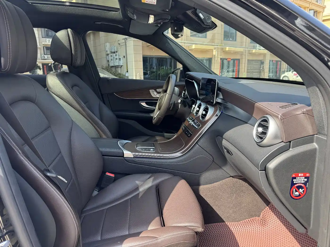 Mercedes-Benz GLC 2022 Model GLC 300 L 4MATIC Dynamic Edition фото 10