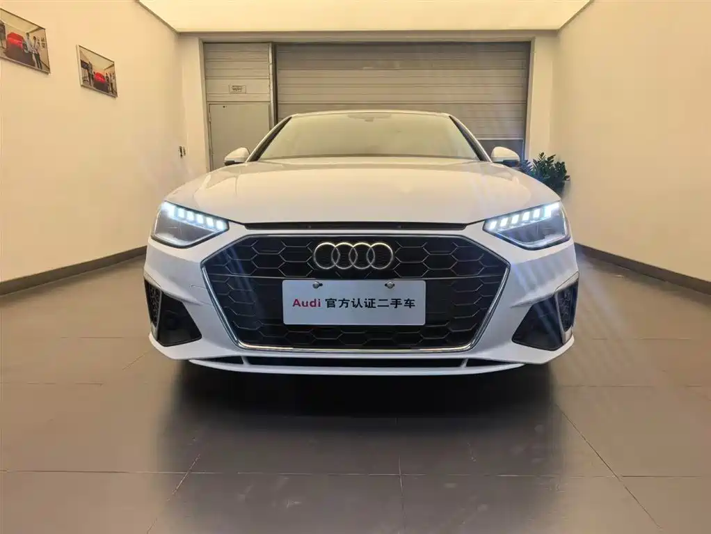 Audi A4L 2020 40 TFSI Luxury Dynamic фото 2