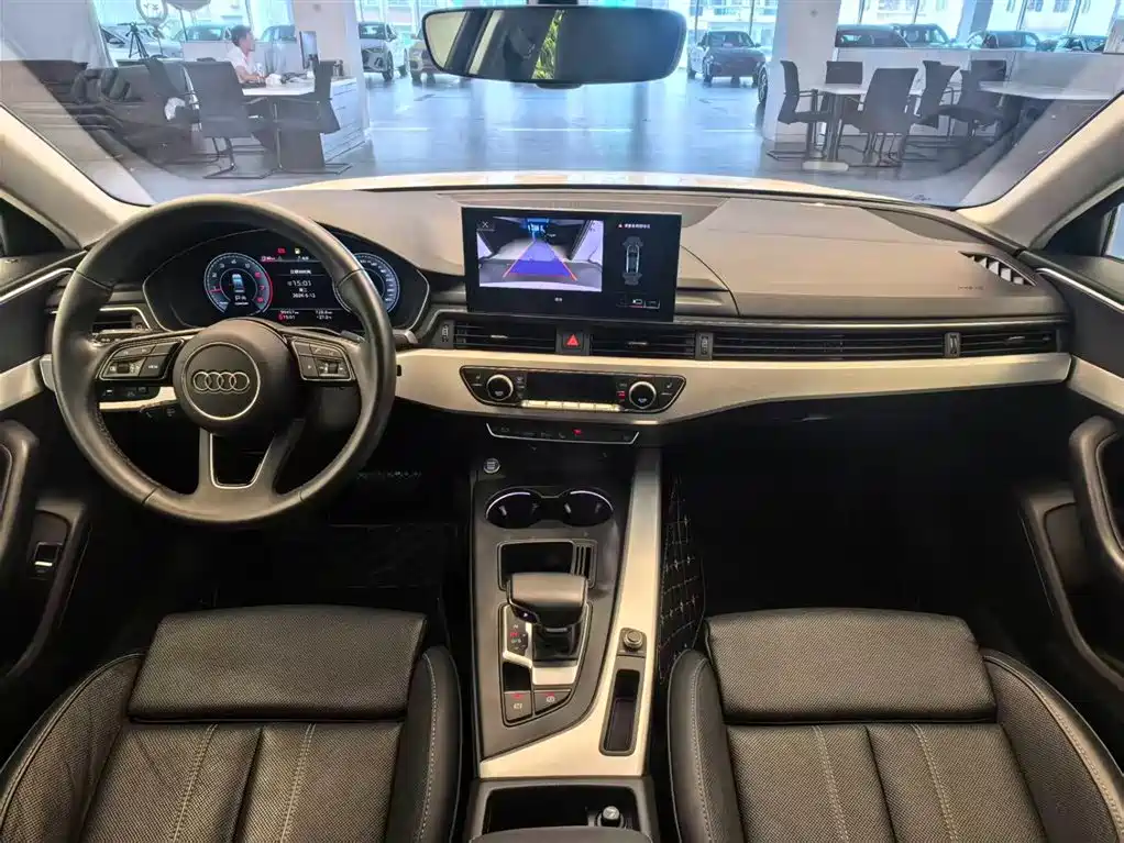 Audi A4L 2020 40 TFSI Luxury Dynamic фото 8