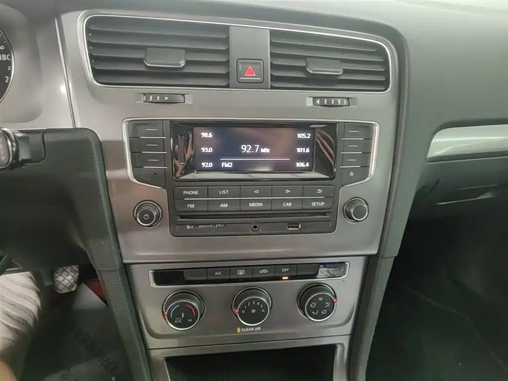 Volkswagen Golf 2016 1.6L Manual Fashion фото 13