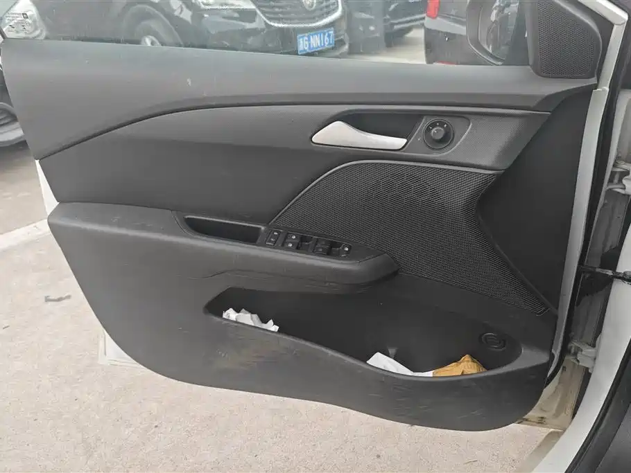 Chevrolet Cavalier 2019 320 Auto Sunroof Enjoyment Edition фото 7